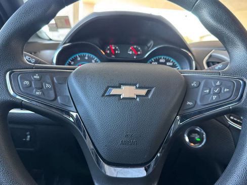 Used 2017 Chevrolet Cruze LT w/ Convenience Package FWD image 23
