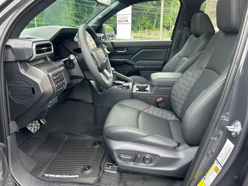 New 2026 Toyota Tacoma TRD Sport AWD/4WD image 9