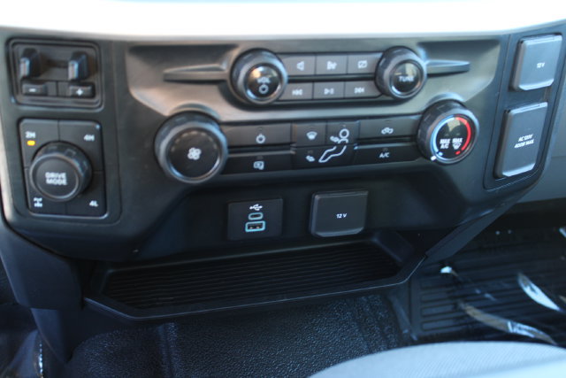Used 2023 Ford F250 XL w/ XL Off-Road Package AWD/4WD image 35