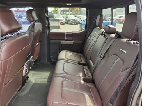 Used 2015 Ford F150 Platinum w/ Equipment Group 701A Luxury image 24