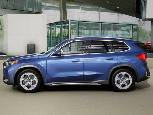 Used 2025 BMW X1 xDrive28i w/ Convenience Package image 27