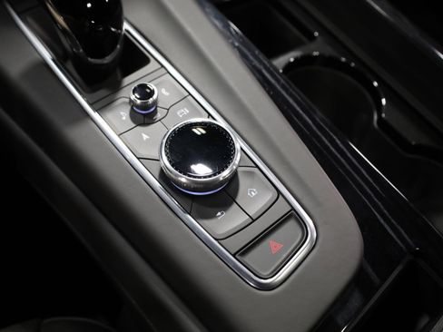 Used 2023 Cadillac Escalade V image 33