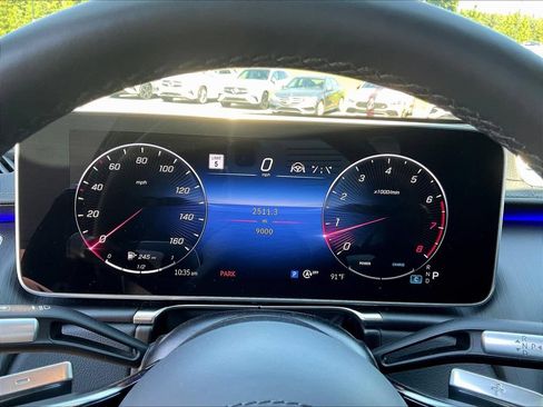 Used 2025 Mercedes-Benz S 580 4MATIC Sedan image 5