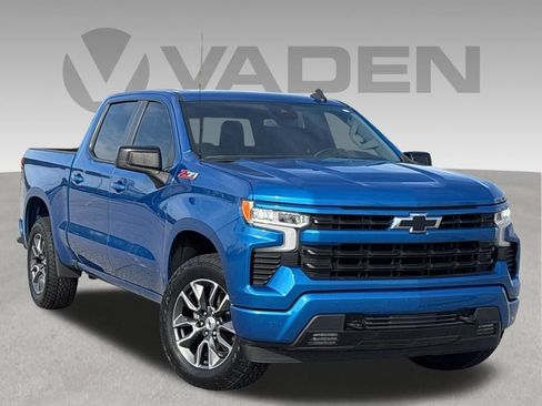 Used 2024 Chevrolet Silverado 1500 RST w/ All Star Edition Plus AWD/4WD image 3