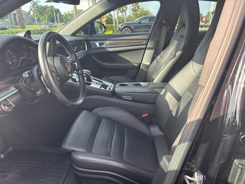 Certified 2023 Porsche Panamera 4 AWD/4WD image 5