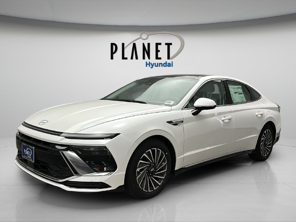 New 2026 Hyundai Sonata SEL FWD image 2