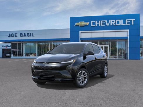 New 2027 Chevrolet Bolt LT w/ Comfort Package FWD image 8