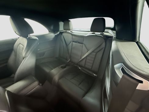 Used 2024 BMW M440i Convertible image 25