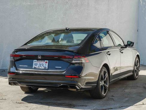 Used 2024 Honda Accord Sport image 6