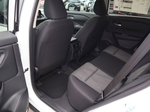 New 2026 Nissan Rogue SV w/ Cold Weather Package FWD image 10