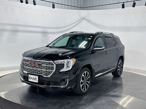 Used 2022 GMC Terrain Denali w/ Black Diamond Edition AWD/4WD image 8