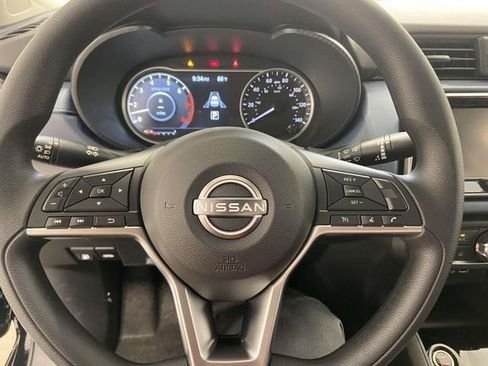 New 2025 Nissan Versa SV w/ Trunk Package image 20