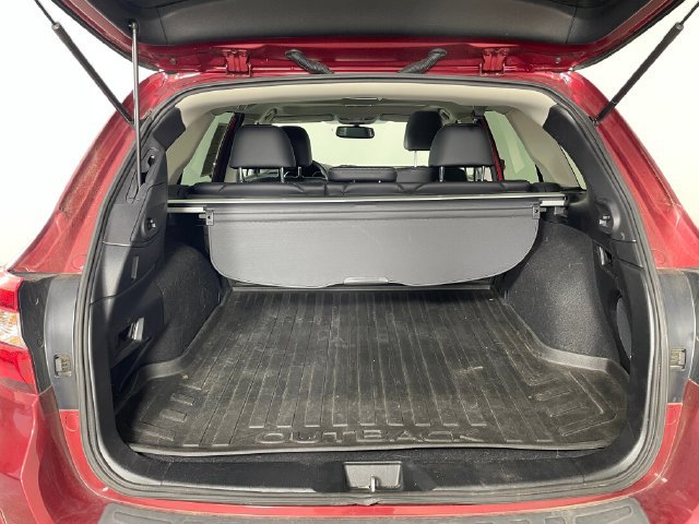 Used 2017 Subaru Outback 2.5i Limited w/ Popular Package #5 AWD/4WD image 14