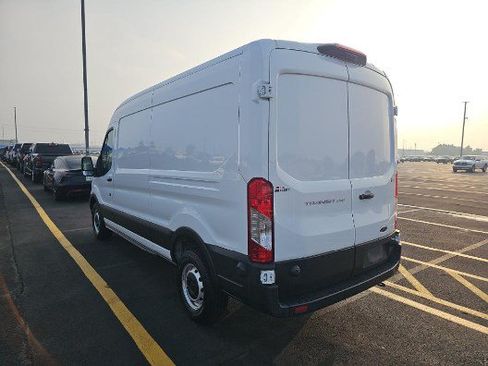 Used 2024 Ford Transit 250 148 Medium Roof w/ Load Area Protection Package RWD image 4