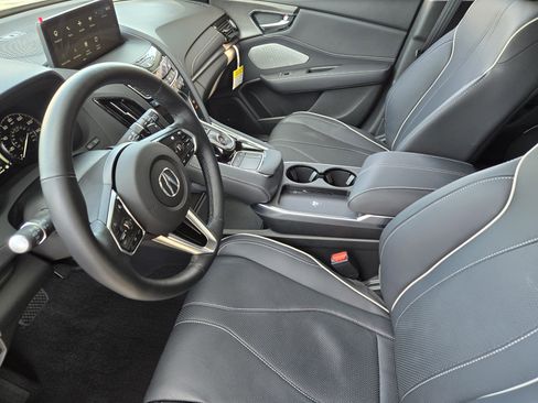 Certified 2025 Acura RDX SH-AWD w/ Advance Package image 14