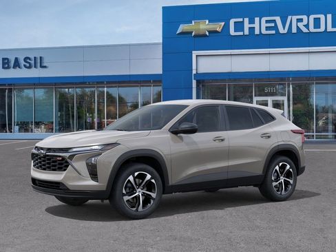 New 2026 Chevrolet Trax RS FWD image 2