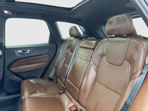 Used 2021 Volvo XC60 T5 Inscription w/ Protection Package image 36