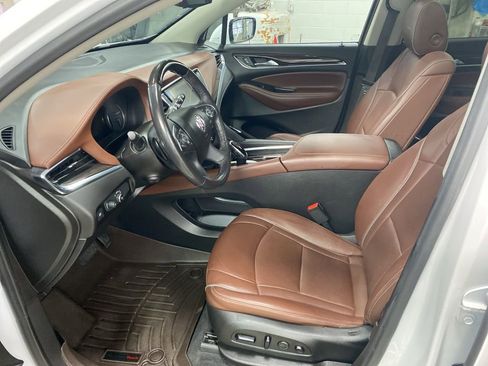 Used 2021 Buick Enclave Avenir w/ Avenir Technology Package image 15