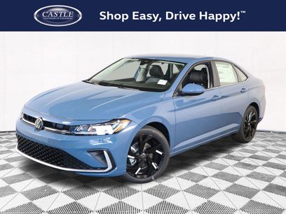 New 2025 Volkswagen Jetta SE w/ Black Wheel Package