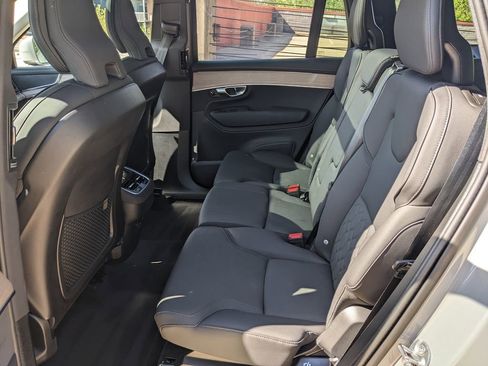 Certified 2025 Volvo XC90 B6 Plus AWD/4WD image 23