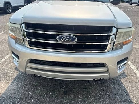 Used 2016 Ford Expedition EL XLT AWD/4WD image 2