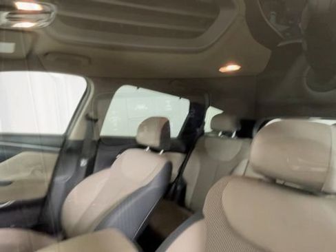 Used 2019 Hyundai Santa Fe SEL AWD/4WD image 23