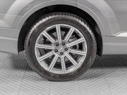 Used 2018 Audi Q7 2.0T Premium Plus w/ Premium Plus Package AWD/4WD image 37