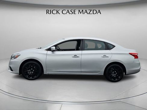 Used 2016 Nissan Sentra SV image 3