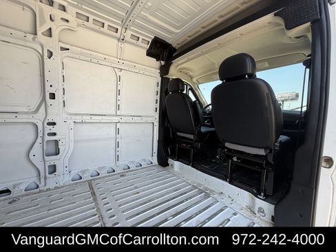 Used 2024 RAM ProMaster 2500 w/ Convenience Group FWD image 29