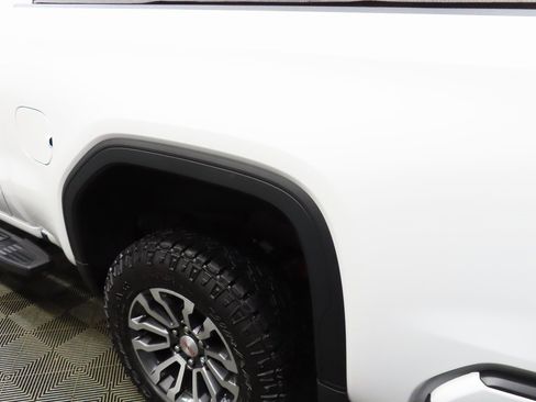 Used 2023 GMC Sierra 1500 AT4 w/ Technology Package image 40