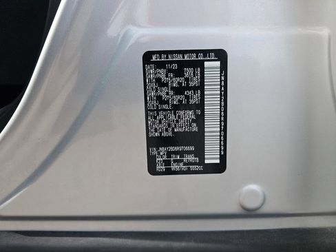 Used 2024 Nissan Armada SL AWD/4WD image 41