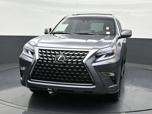 Used 2023 Lexus GX 460 Premium image 9