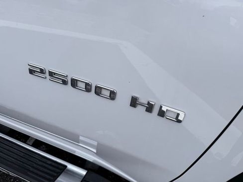 Certified 2025 Chevrolet Silverado 2500 LT w/ Convenience Package image 8