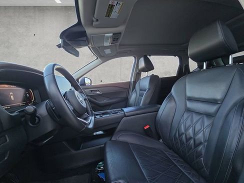 Used 2023 Nissan Rogue Platinum w/ Platinum Premium Package image 19