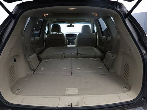 Used 2015 Nissan Pathfinder Platinum w/ Cargo Package image 30