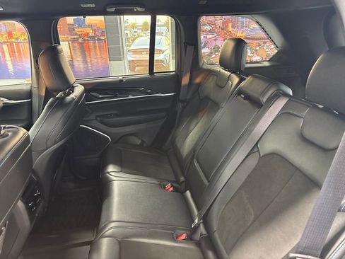 New 2024 Jeep Grand Cherokee Trailhawk w/ Advanced Protech Group II image 15