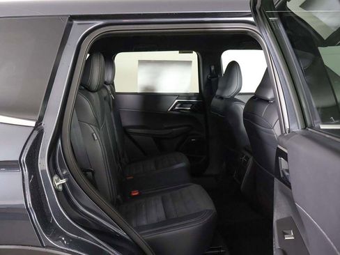 New 2026 Mitsubishi Outlander LE FWD image 31
