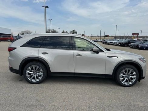 New 2026 MAZDA CX-90 3.3 Turbo w/ Preferred Package image 32