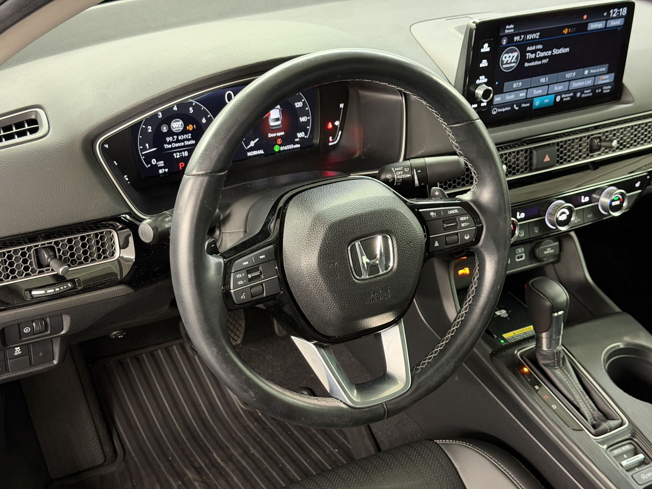 Certified 2024 Honda Civic Touring image 28
