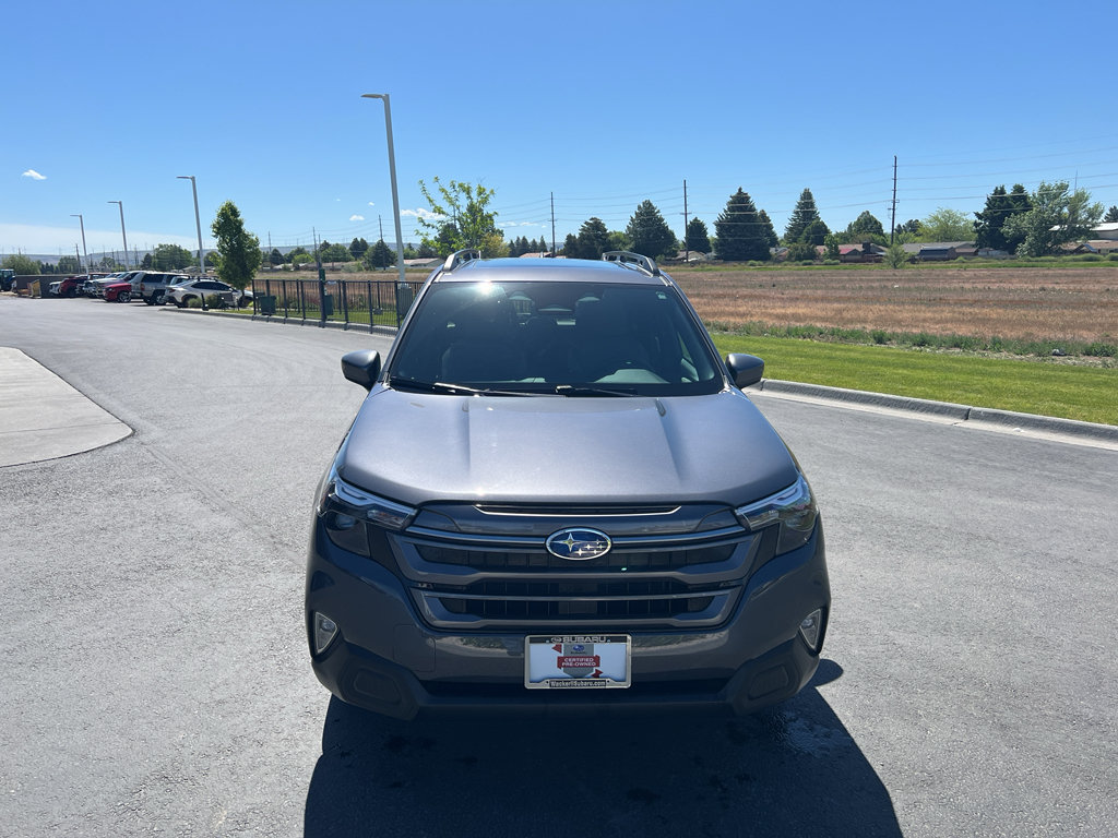 Used 2026 Subaru Forester Premium AWD/4WD image 7