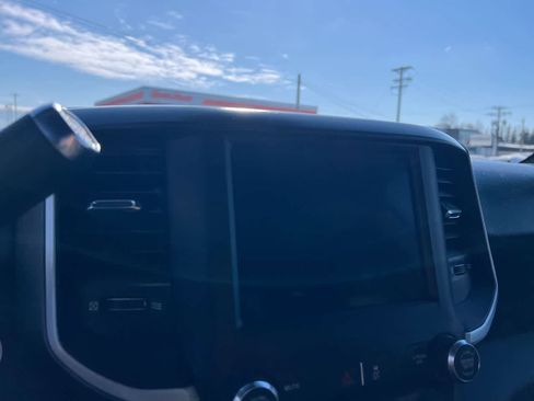Used 2022 RAM 2500 Big Horn AWD/4WD image 17