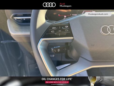 New 2025 Audi Q5 Premium Plus image 16