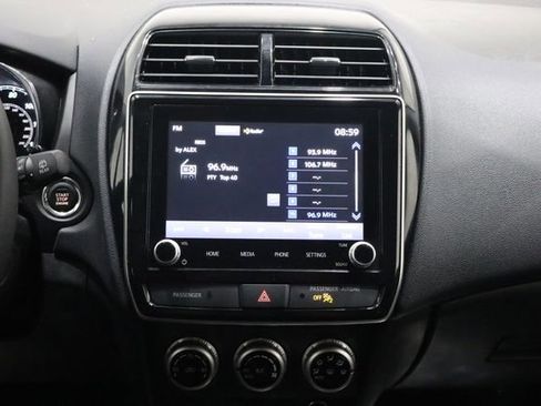 Used 2024 Mitsubishi Outlander Sport ES AWD/4WD image 28