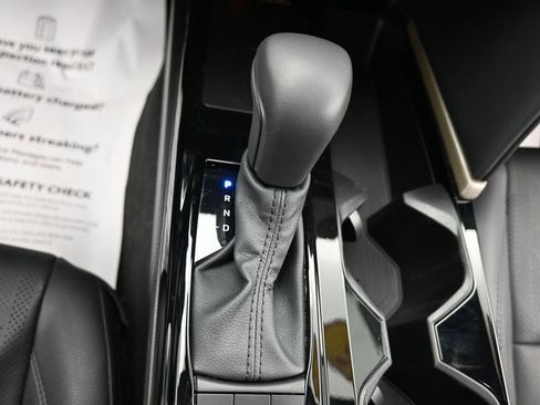 Used 2025 Toyota Camry XSE image 22