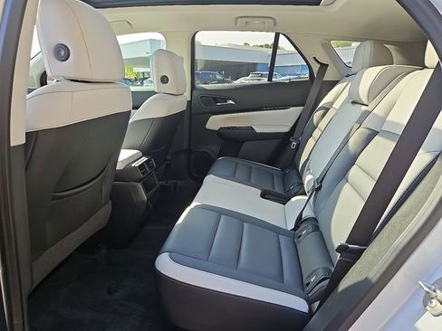 Used 2024 Honda Prologue Touring image 12