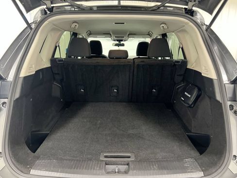 Used 2023 Nissan Rogue S FWD image 22
