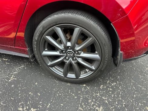 Used 2021 MAZDA MAZDA3 s FWD image 15