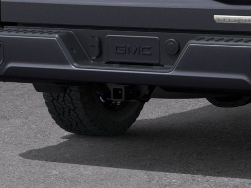 New 2026 GMC Sierra 1500 Elevation image 14