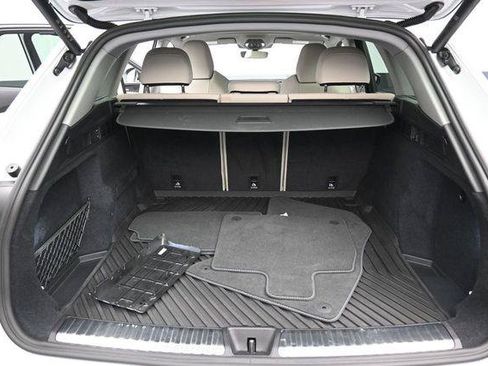 Used 2025 Audi Q5 Prestige AWD/4WD image 32