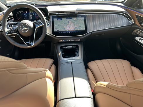 New 2026 Mercedes-Benz E 450 4MATIC Sedan image 24
